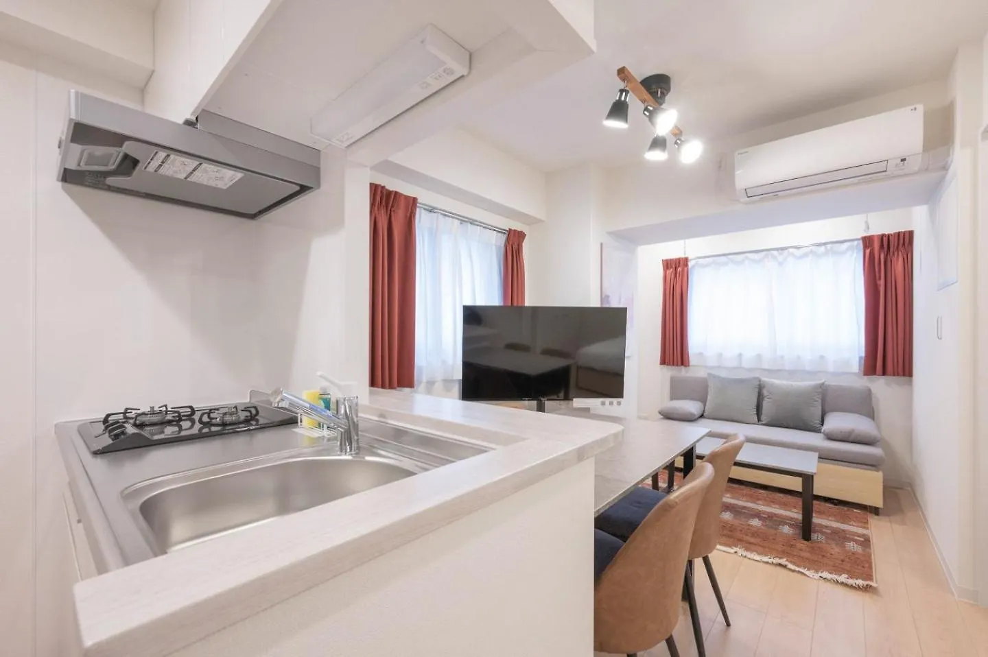 M S I Kagurazaka Apartment Tokyo